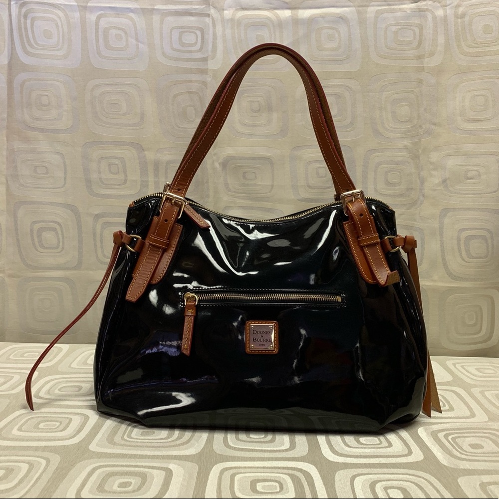 Dooney & Bourke Bag